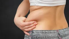 Jak pozbyć się tłuszczu z brzucha i boczków: sprawdzony plan w 3 krokach