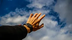 Dlaczego wydaje nam się, że wraz z wiekiem czas płynie coraz szybciej?